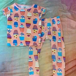 Toddler girl pajama set